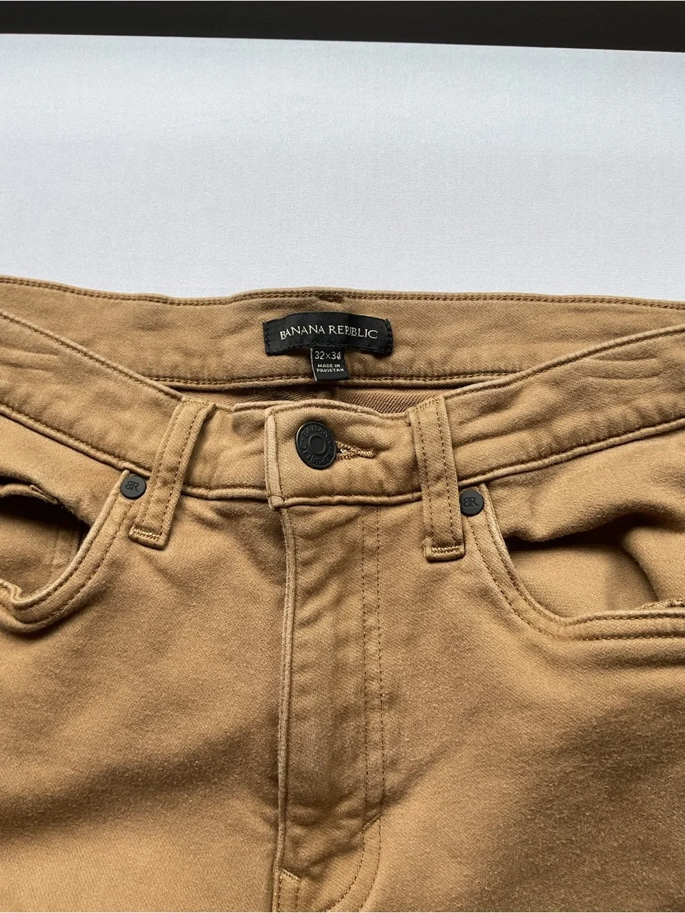 Banana Republic Slim Jeans in Khaki Brown